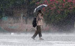 Pronostican un domingo lluvioso por efectos de una vaguada; hay 12 provincias en alerta