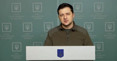 Zelenski firma una solicitud para la membresía de Ucrania en la Unión Europea