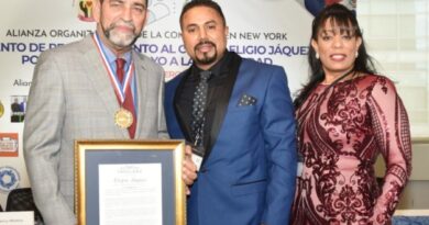 Jáquez recibe proclama de 32 organizaciones en reconocimiento a exitosa gestión consular en beneficio de la diáspora