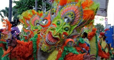 Abinader observará el Desfile Nacional del Carnaval en malecón
