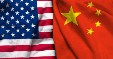 EE.UU. dice que los movimientos de China para intentar ayudar a Rusia a evadir las sanciones de Occidente tendrán consecuencias "absolutamente"