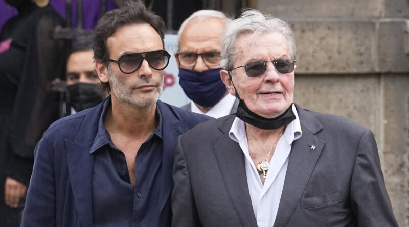 El actor francés Alain Delon decide poner fin a su vida a través de la eutanasia