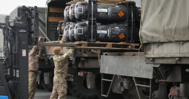 El Pentágono revela qué armas suministrará a Ucrania en su nuevo paquete de ayuda, de 800 millones de dólares