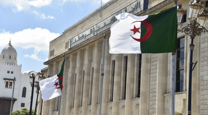 El presidente de Argelia tacha la postura del Gobierno español respecto al Sáhara Occidental de "ética e históricamente inadmisible"