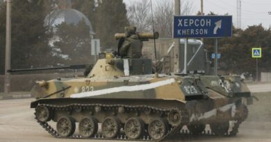 Un alto cargo ucraniano afirma que Kiev llevará a cabo ataques contra objetivos en el territorio de Rusia