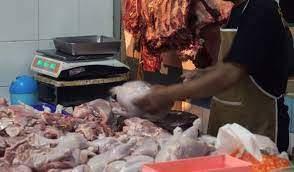 Director de Pro Consumidor aclara libra de pollo “nunca ha llegado cotizarse a 100 pesos”