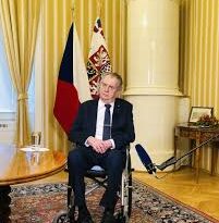 El presidente de República Checa autoriza a un centenar de sus connacionales enrolarse en las Fuerzas Armadas de Ucrania