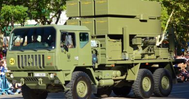 España enviará a Letonia una batería de misiles antiaéreos para mostrar su "compromiso total" con la OTAN