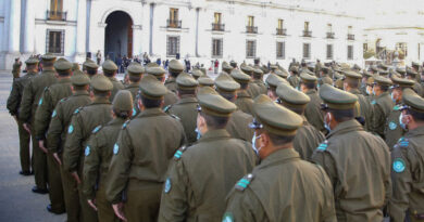La Convención Constitucional de Chile aprueba desmilitarizar los cuerpos policiales e incorporar la perspectiva de género en sus funciones