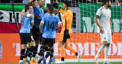 Alarma en Arizona: Con una defensa que hizo agua, la Selección de México cae goleada ante Uruguay en su segundo amistoso rumbo a Qatar 2022