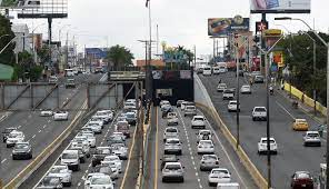 MOPC cerrará pasos a desnivel por mantenimiento en el Gran Santo Domingo
