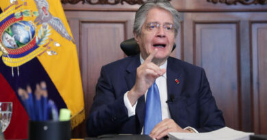 Parlamento de Ecuador rechaza moción de destitución contra el Presidente Guillermo Lasso
