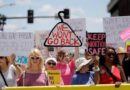 Miles de personas vuelven a protestar por el derecho al aborto en EEUU
