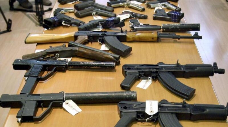 El Senado de Nueva York aprobó una ley que restringe el uso de armas en espacios públicos