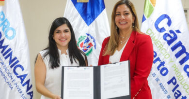 Cámara de Comercio y Producción de Puerto Plata y ProDominicana firman acuerdo para fortalecer exportaciones e IED de la provincia