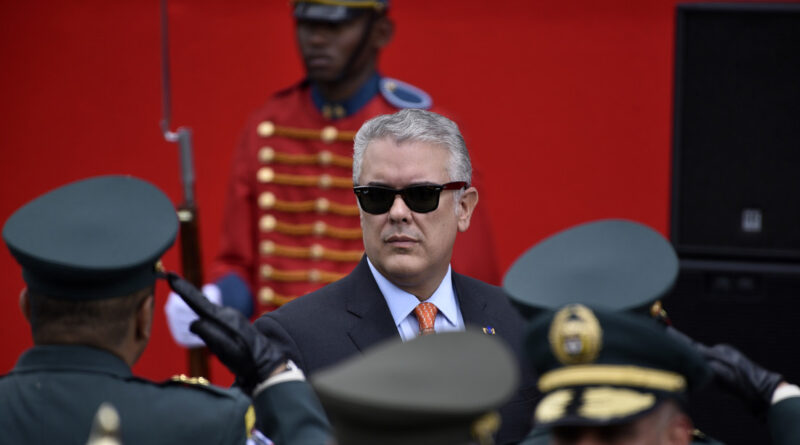 La Policía de Colombia asegura que un jefe disidente de las FARC ofreció casi 1,6 millones de dólares para atentar contra Duque