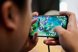 Criminales contactan a niños y jóvenes mediante videojuegos para cometer delitos, afirmó Fiscalía del Edomex