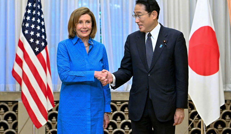 Pelosi se reúne con primer ministro nipón Fumio Kishida: Japón pide “frenar de inmediato” lanzamiento de misiles chinos