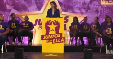 Margarita Cedeño recibe el apoyo del movimiento "Juntos por Ella"