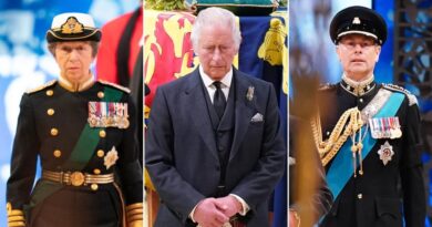 La Vigilia de los Príncipes: qué dijo el lenguaje no verbal de Carlos III en la conmovedora tradición de despedida a la reina