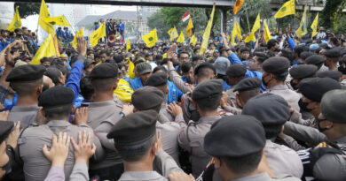 Estallan protestas en Indonesia tras la decisión del Gobierno de aumentar el precio de los combustibles