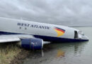 Un avión de carga termina en el agua en el aeropuerto de Montpellier