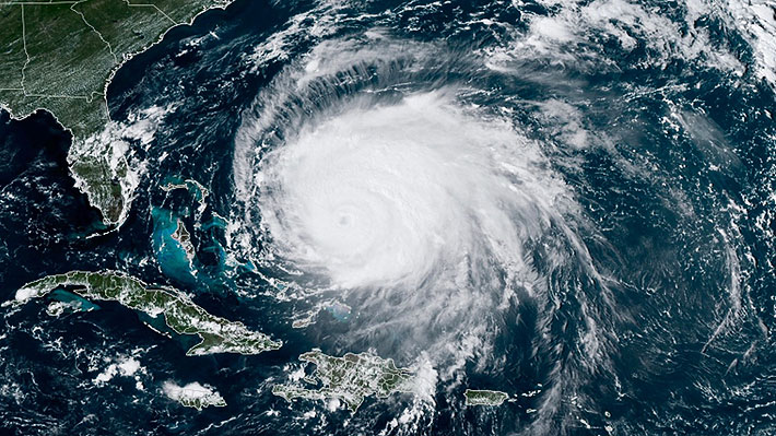 Huracán Fiona se acerca a Bermudas fortalecido a categoría 4 tras dejar daños en Puerto Rico y República Dominicana