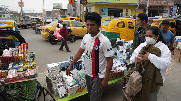 Perú también elimina el uso de mascarillas y lo mantiene sólo en el transporte público y hospitales