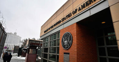 Embajada de Estados Unidos en Rusia llama a sus nacionales a dejar el país "de inmediato"