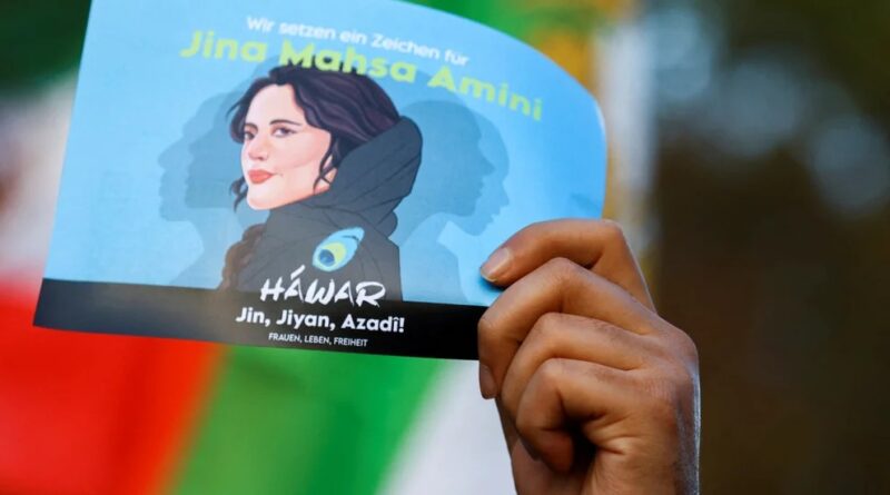 A 40 días de la muerte de Mahsa Amini, los jóvenes impulsan la continuidad de las protestas en Irán