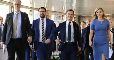 Nacionalistas suecos quedan fuera del Gobierno tras un pacto de los conservadores