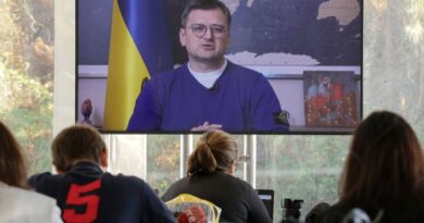 "Son tan absurdas como peligrosas": Ucrania tacha de "mentiras" las alegaciones de Rusia sobre uso de una "bomba sucia"