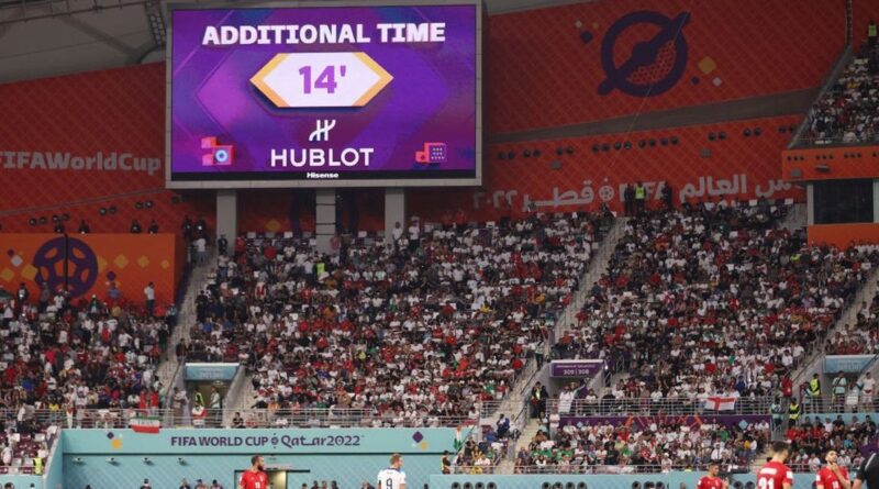 ¿Por qué añaden tantos minutos adicionales a los partidos del Mundial de Catar 2022?