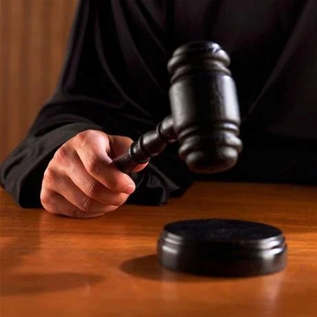 Dictan prisión preventiva contra hombre que mató a otro y lanzó su cuerpo a cisterna en Santiago