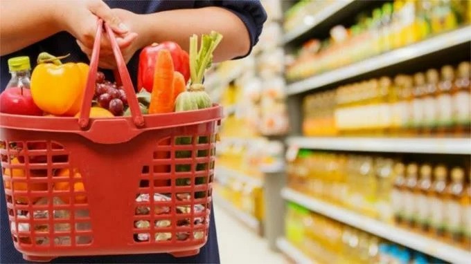 Presidente justifica el aumento de precios por la falta de "producción de materia prima" en RD