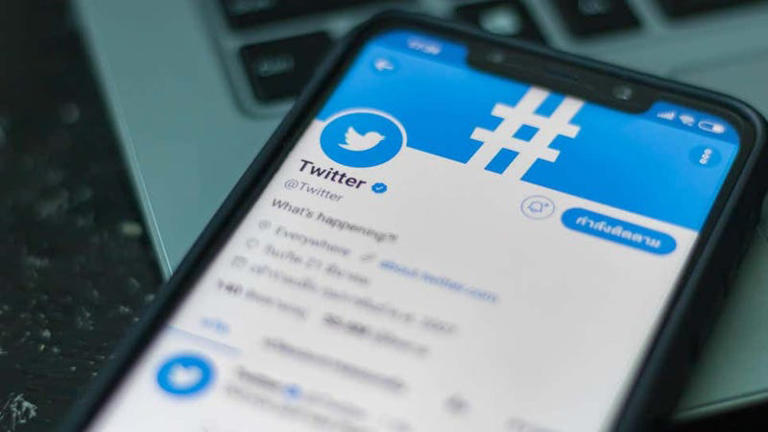 Twitter dejará de obligarte a ver el nuevo timeline estilo TikTok al entrar en la red social