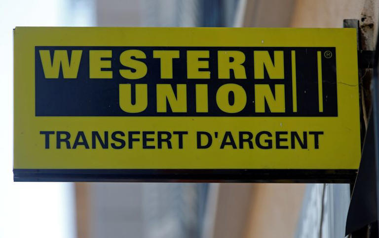 Western Union reanuda algunos servicios a Cuba tras suspensión en 2020