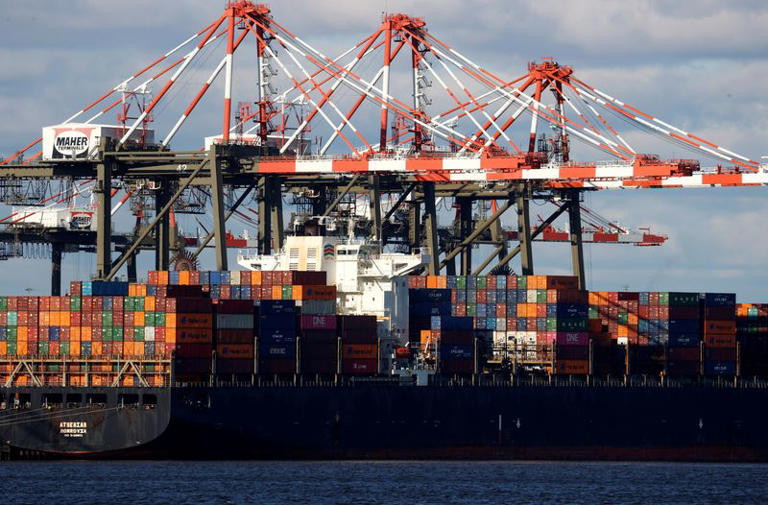 Los precios de importación en EEUU suben inesperadamente
