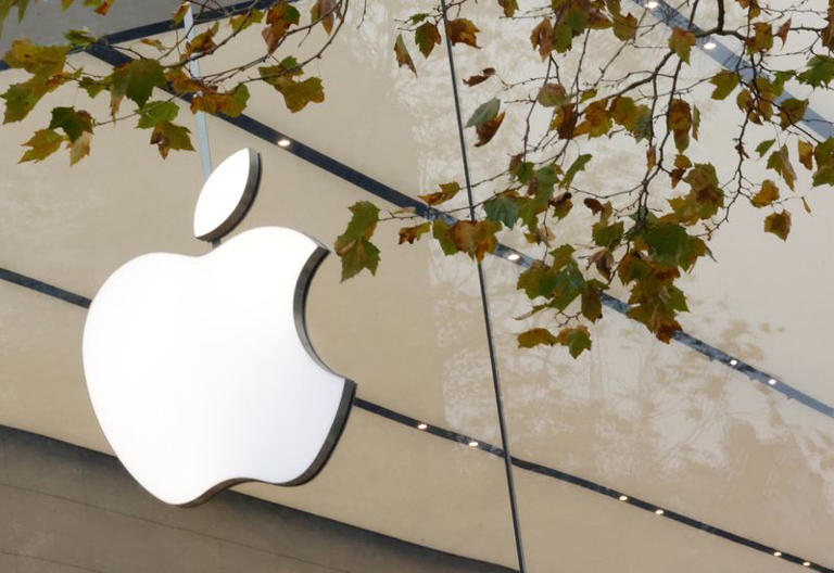 La agencia de competencia rusa multa a Apple con 17 millones de dólares -TASS