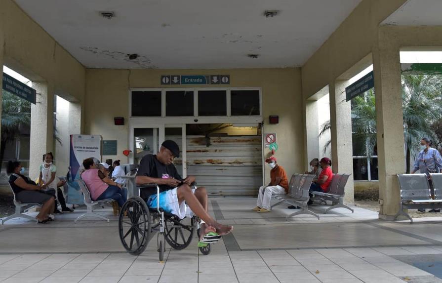 CNSS aumenta la cobertura por internamientos y honorarios médicos