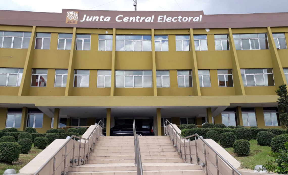 JCE continúa ruta de sensibilización para que sectores se integren a colegios electorales