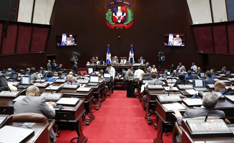 Ley de Fideicomiso Público en el ojo del huracán; oposición la considera inconstitucional porque no es orgánica