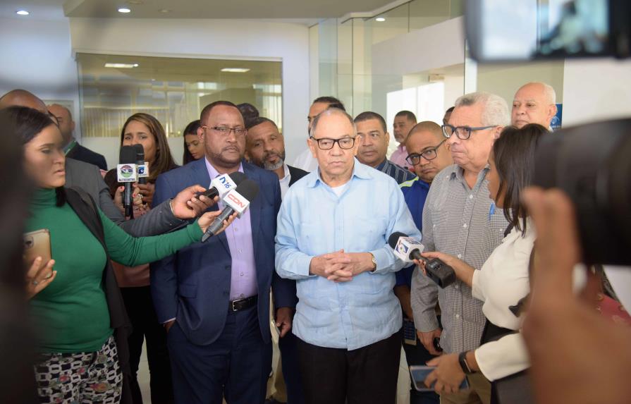 Detalles de la propuesta de reajuste salarial de centrales sindicales