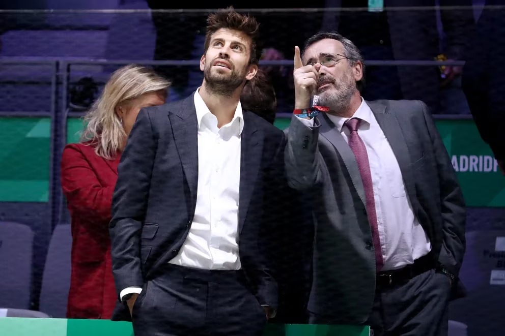 El duro golpe que sufrió Piqué horas después de la difusión de la canción de Shakira que lo puso contra las cuerdas