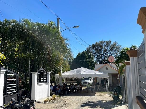 Dolor por la muerte de Yasiris Joaquín en mueblería colapsada