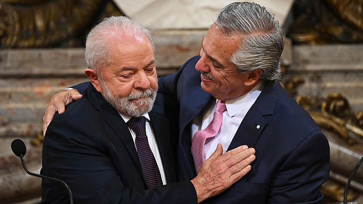 Lula visita a Fernández y pide perdón a Argentina por las "groserías" del "genocida" Bolsonaro
