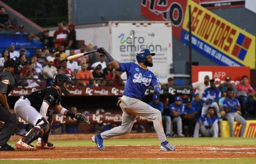 Jonrón de Bonifacio con bases llenas en triunfo de los Tigres sobre los Gigantes