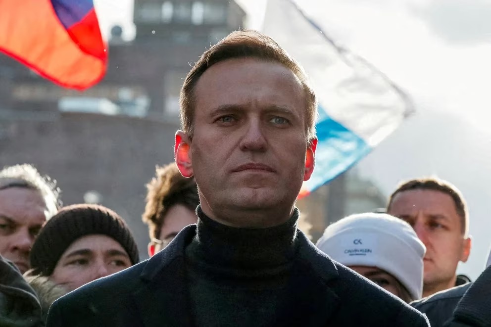 El opositor ruso Alexei Navalny denunció que fue aislado en una celda de castigo por los próximos seis meses