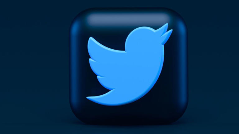 Las grandes empresas deberán pagar 1.000 euros al mes para mantener su verificación en Twitter