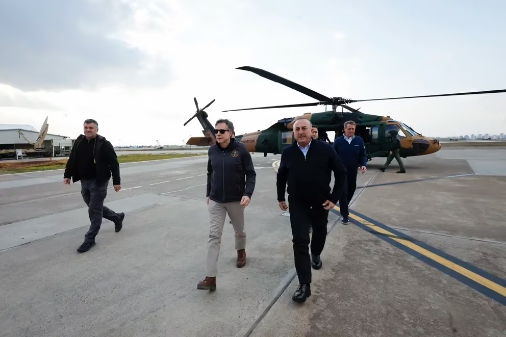 EEUU ofreció 100 millones de dólares más de ayuda para los terremotos en Turquía y Siri